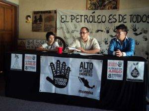 Morena Dolores Hidalgo en Defensa del petróleo.