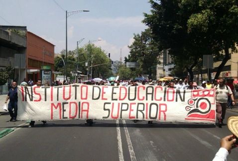 Protesta_Sutiems-prepas_DF-preparatorias_DF-modelo_educativo_prepas_DF_MILIMA20150820_0201_30