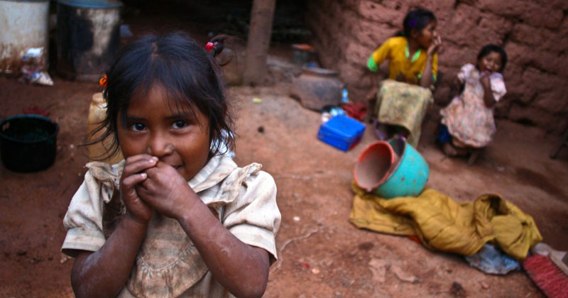 En situación de pobreza 78.6 de los niños indígenas en México