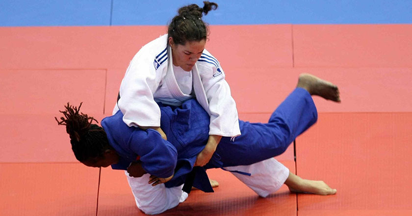 Judoca mexicana Lenia Ruvalcaba gana el oro en Paralímpicos