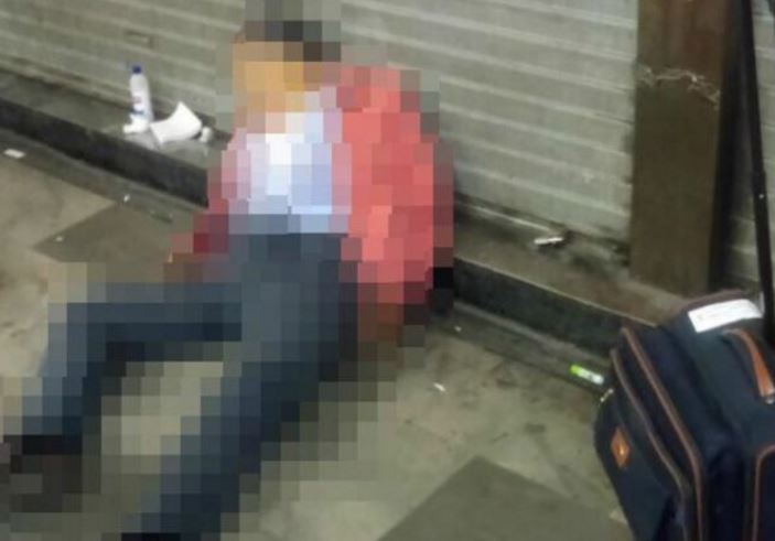 Hombre se desvanece y muere en los pasillos de metro Taxqueña