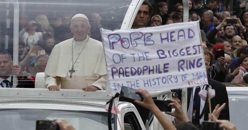 papa francisco iglesia católica curas pederastas abuso infantil