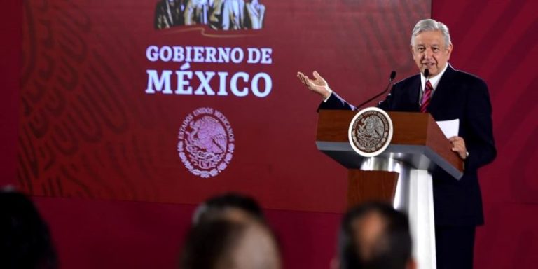 AMLO: podría desaparecer Coneval, presupuesto para los más pobres