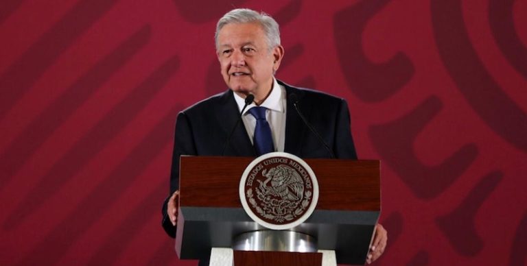 No soy un cobarde, AMLO sobre amenazas de hackers