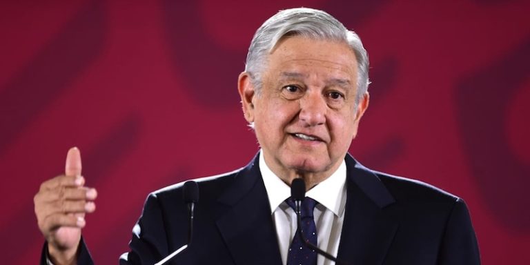 AMLO anuncia 40 mil mdp adicionales para el Sector Salud