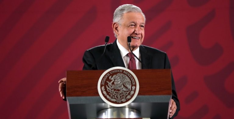 AMLO: Reunión de Meade, Anaya y Herrera cuestión de gremio