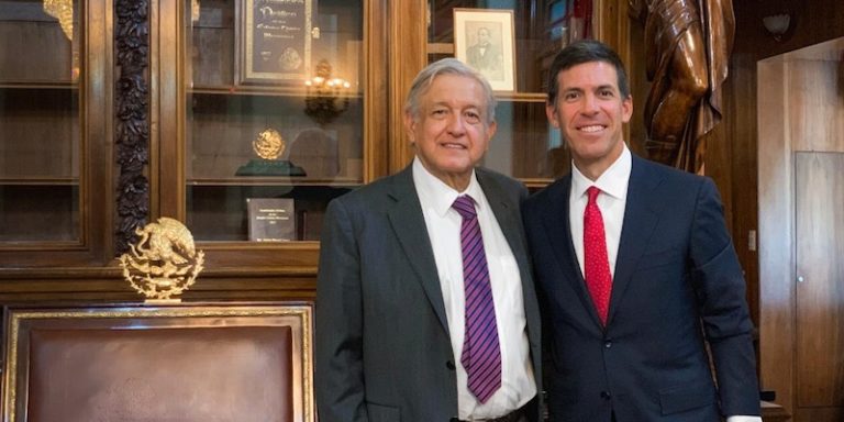 Director de Goldman Sachs expresa su confianza a AMLO durante reunión