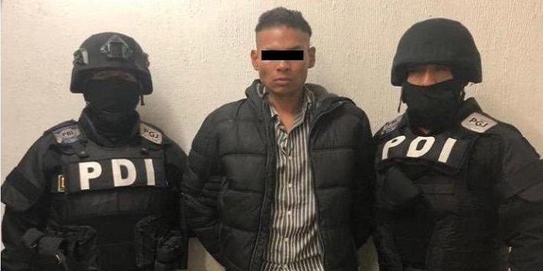 Detienen a Luis N., agresor de reportero agredido en marcha