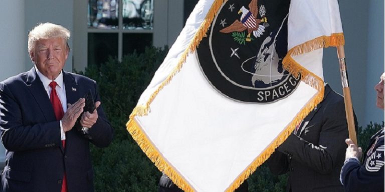 Trump, Comando Espacial