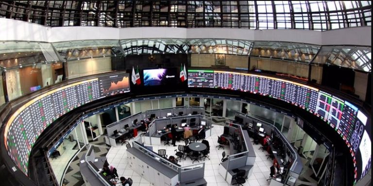 El peso mexicano repuntó este lunes tras calma China-EU