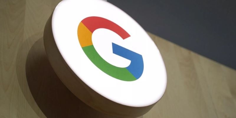 Empleados de Google piden que la compañía no colabore con el ICE