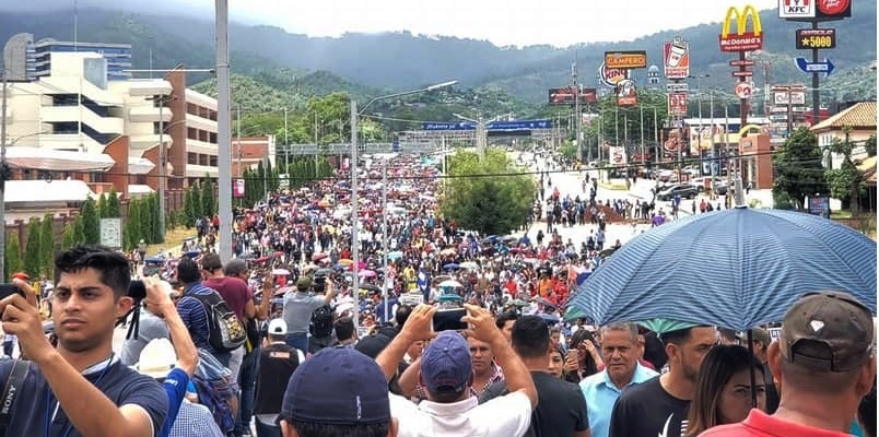Manifestación en Honduras contra presidente narco