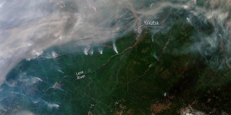 Ya es posible ver desde el espacio los incendios en el Ártico