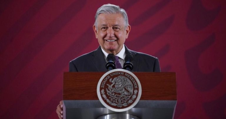 AMLO reprocha simulación de "Mexicanos contra la corrupción"