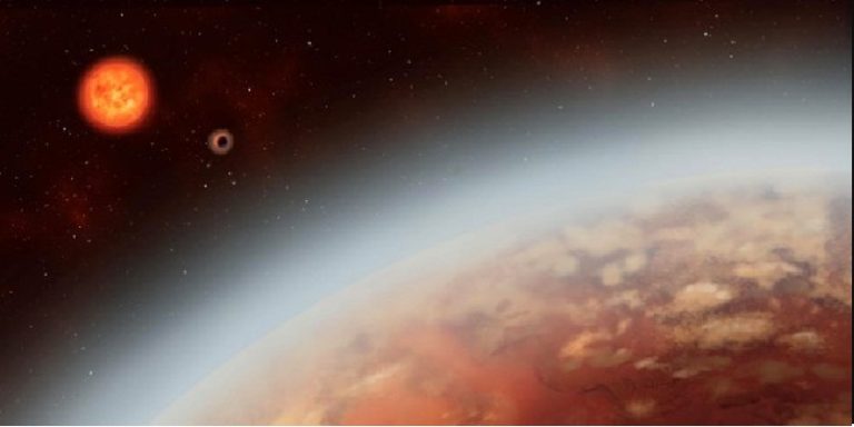 Agua en exoplaneta K-2