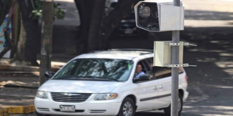 Fotocivicas disminuyen incidentes viales e infracciones en CDMX