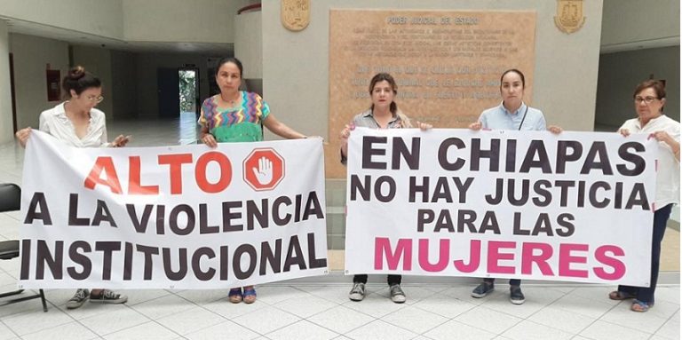 Menor sustraída por el padre, Justicia cómplice