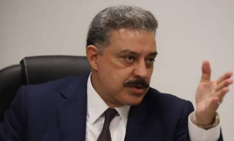 SFP inhabilita farmacéuticas de Carlos Lomelí por información falsa