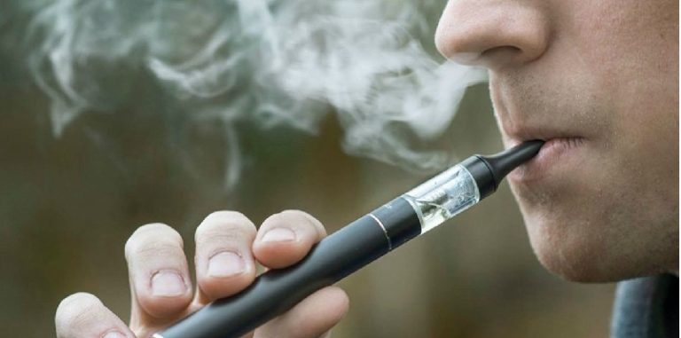 Salud, alerta contra vapeo