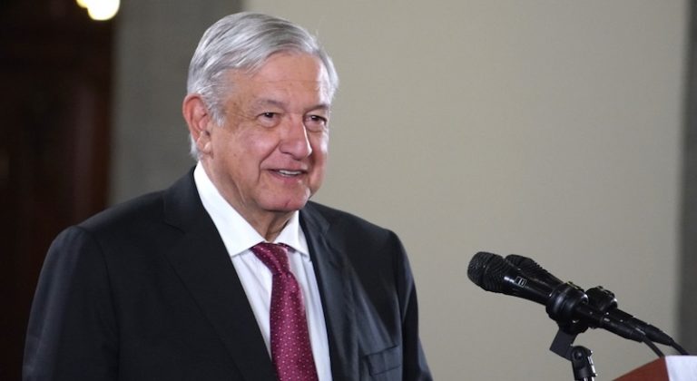 AMLO: No se puso en riesgo a nadie durante marcha del 2 de octubre