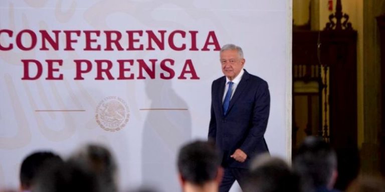 AMLO: Cancelar contratos con calificadoras afectaría el mercado