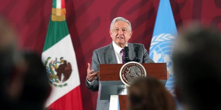 AMLO: Combate a la corrupción y austeridad en favor de los más pobres