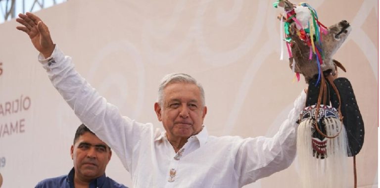 AMLO, humanismo, cristianismo en obra de gobierno