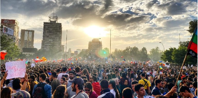 Chile, más de un millón movilizados