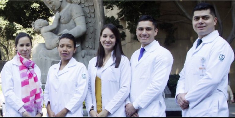 "Médicos del bienestar", gobierno convoca a especialistas de la salud