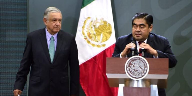 AMLO da inicio al programa La Escuela es Nuestra en Puebla