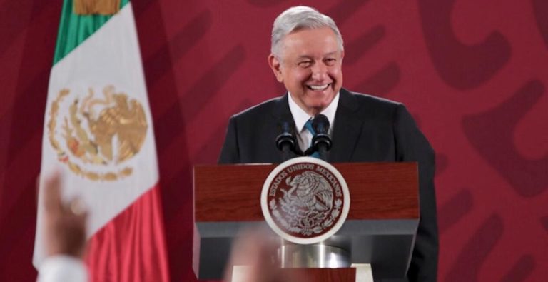 AMLO: Seguiré hablando de Peña y Calderón, ellos también hablan de mí