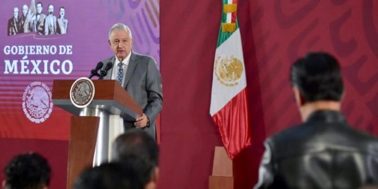 AMLO: Campesinos reciben recursos directamente, no los líderes