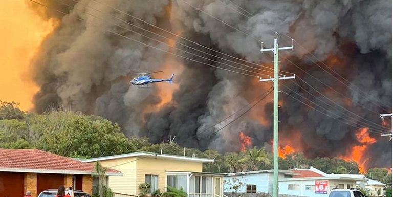 Australia, bajo fuego