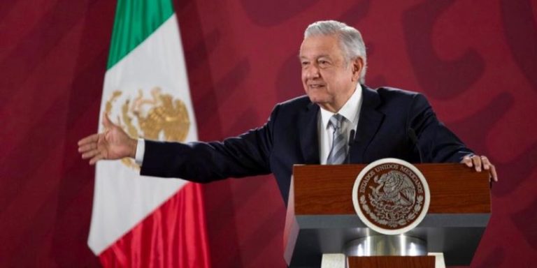 AMLO: Moches eran una vergüenza, es normal que haya oposición