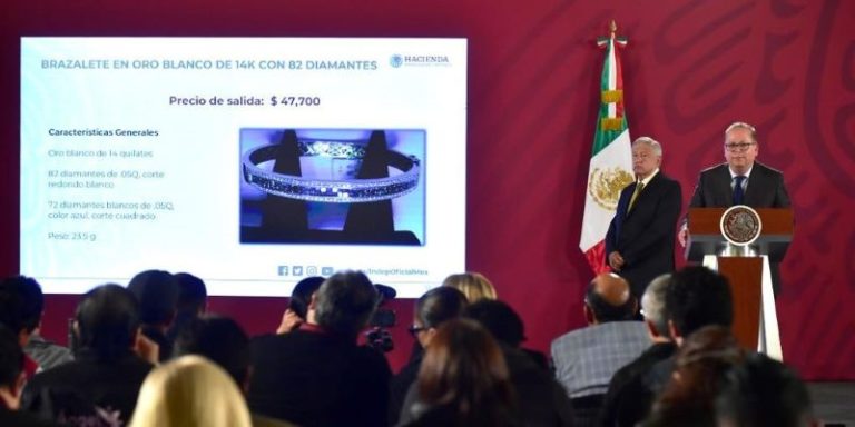 AMLO alista sexta "mega subasta" para construir caminos en La Yesca