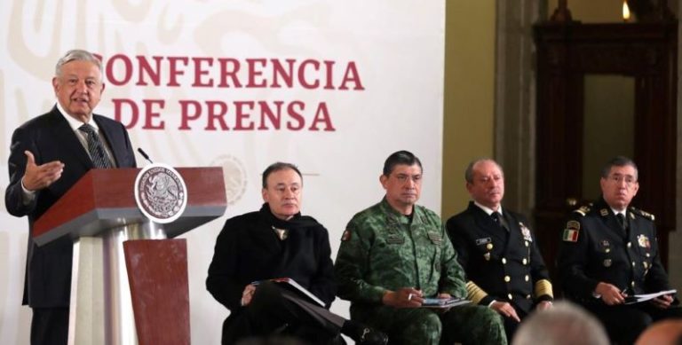 AMLO asegura que no hay alerta de violencia hacia las empresas
