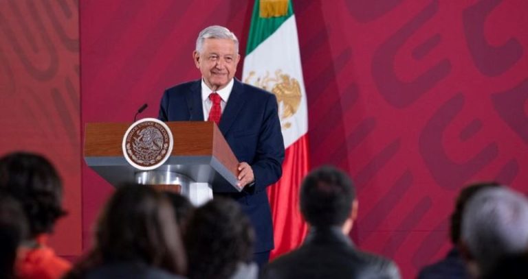AMLO: Gobierno prevé participación en la industria de autos eléctricos