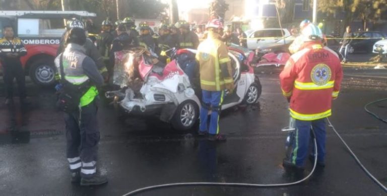 Accidente automovilístico en Iztapalapa deja 5 personas fallecidas