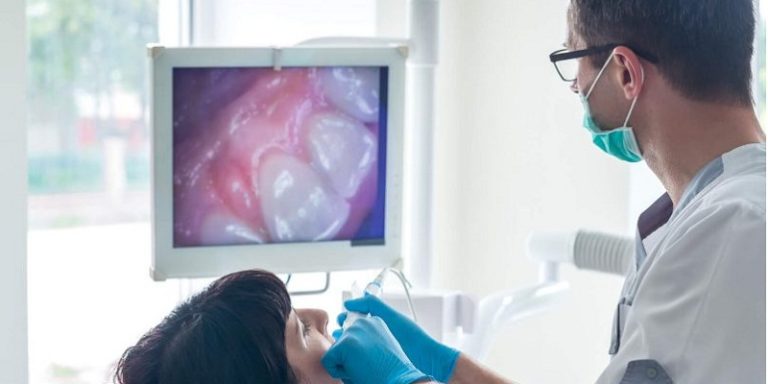 Cepillado de dientes, bueno también para corazón