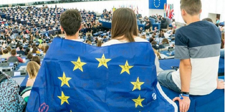 Francia y Unión Europea responden a Trump