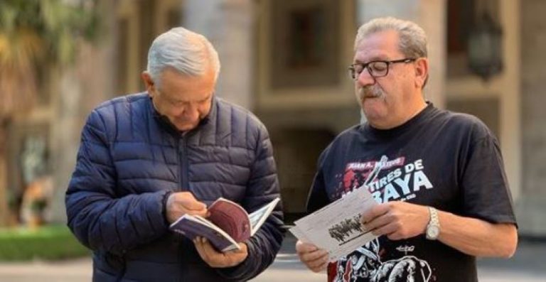 FCE imprime más de un millón de libros para fomentar la lectura