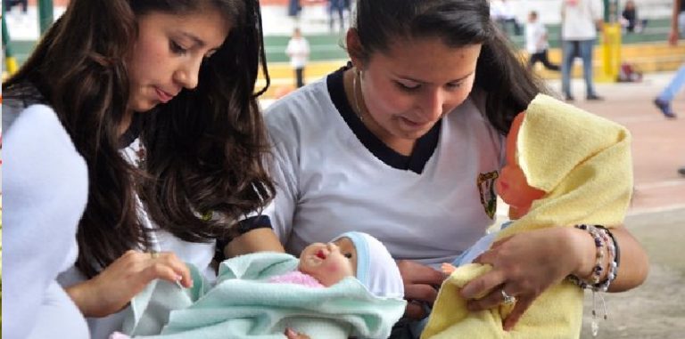 Segob urge prevenir embarazo precoz