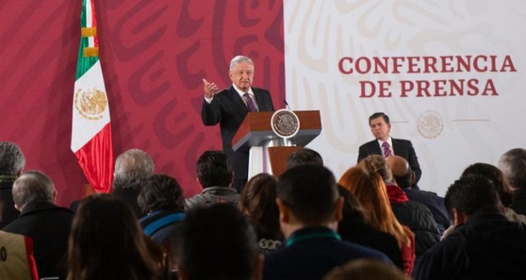 AMLO se reunirá con gobernadores por bloques, inicia con el PRI