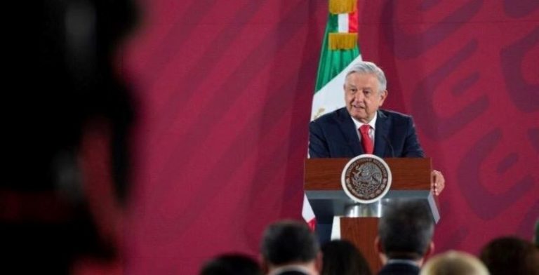 AMLO: No se darán más contratos petroleros, ahora que produzcan