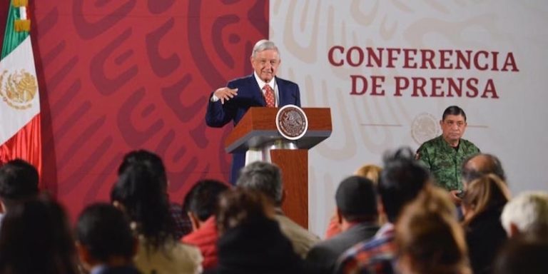AMLO: Vinculados a Lozoya "tienen que ser llamados a cuenta"