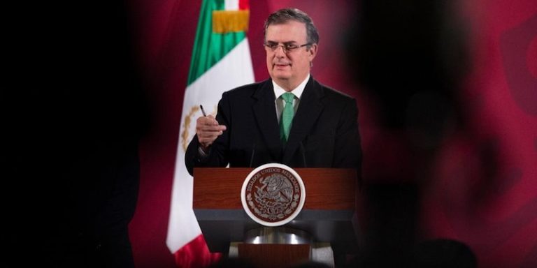 Ebrard: Disminuye flujo migratorio 74%, número de repatriados baja