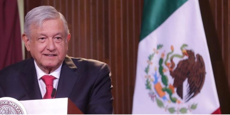 AMLO, 5 de febrero