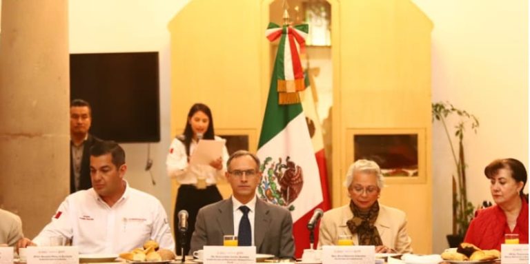 Gobierno y farmacéuticas acuerdan abasto