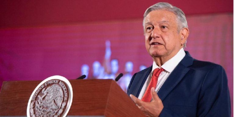 AMLO celebra Bienestar en la Constitución