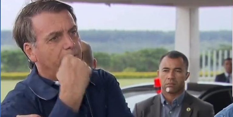 Bolsonaro da negativo en Covid-19, pide no creer en Fake News